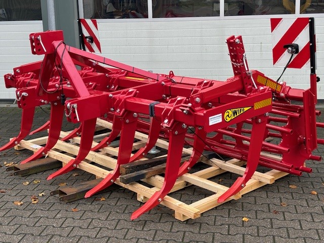 Aflevering 2024: <br/> KS300 cultivator met rol